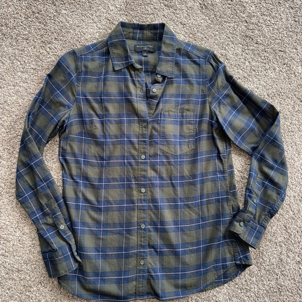 Banana Republic Women’s Small Green Blue Pink Flannel Plaid Shirt EUC